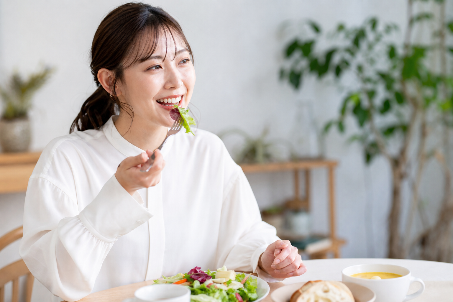 なぜ裏側矯正は食事の工夫が必要なのか